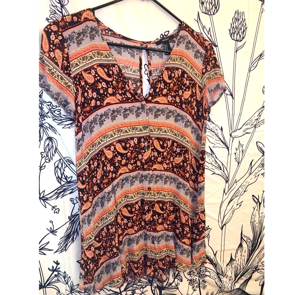 Forever 21 long short sleeve top Small